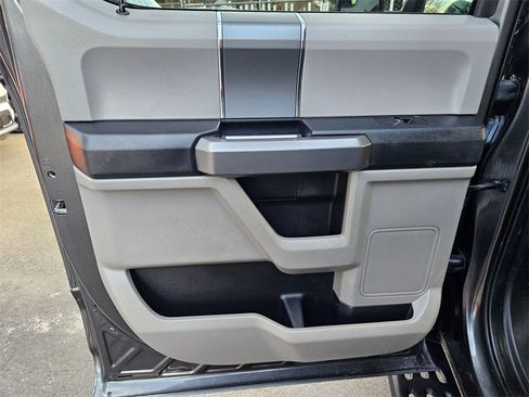 Used 2020 Ford F150 XLT w/ Equipment Group 302A Luxury image 14