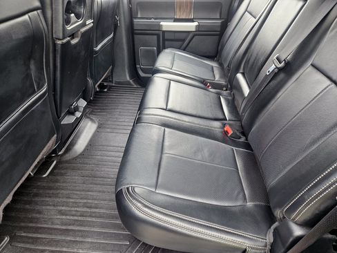 Used 2019 Ford F150 Lariat AWD/4WD image 30
