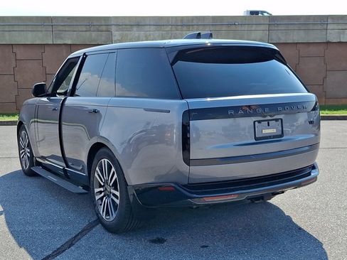 Used 2024 Land Rover Range Rover SE AWD/4WD image 4