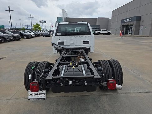 New 2025 Ford F550 XL image 11