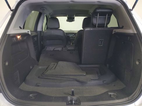 Used 2018 Chevrolet Trax LT w/ LT Convenience Package image 25