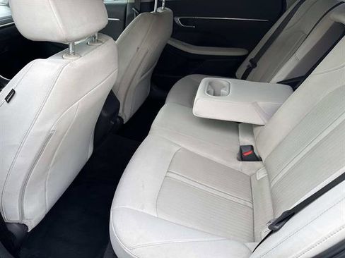 Used 2023 Hyundai Sonata SEL w/ Cargo Package FWD image 13