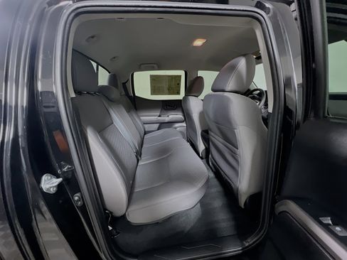 Used 2023 Toyota Tacoma SR5 w/ Technology Package RWD image 33