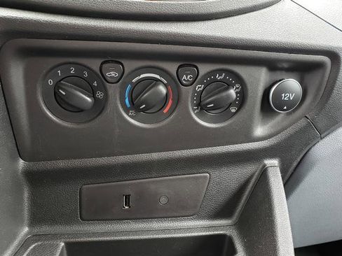 Used 2018 Ford Transit 150 130 Low Roof RWD image 23
