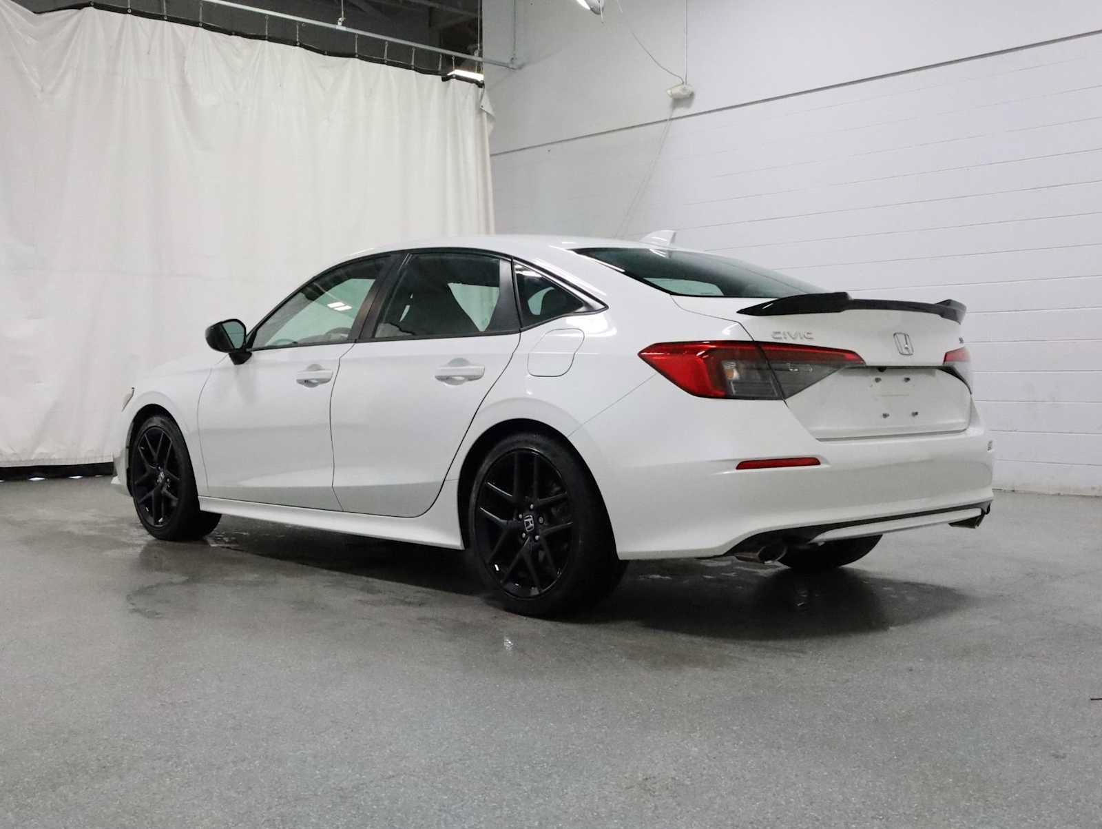 Used 2024 Honda Civic Si image 3