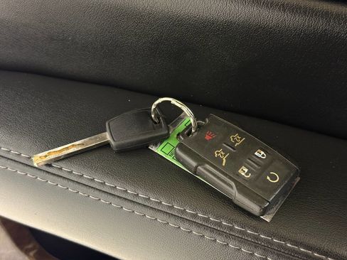 Used 2016 Chevrolet Suburban LT image 93