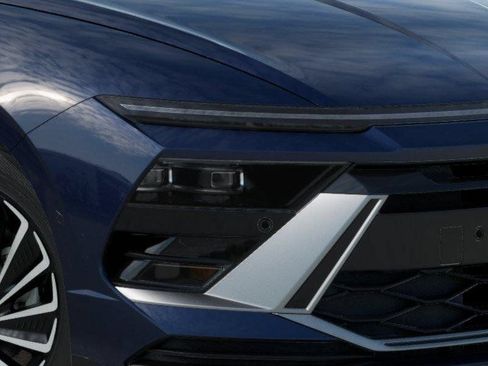 New 2026 Hyundai Sonata Limited FWD image 9