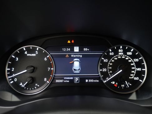 Used 2021 INFINITI QX50 Essential w/ Convenience Package image 16