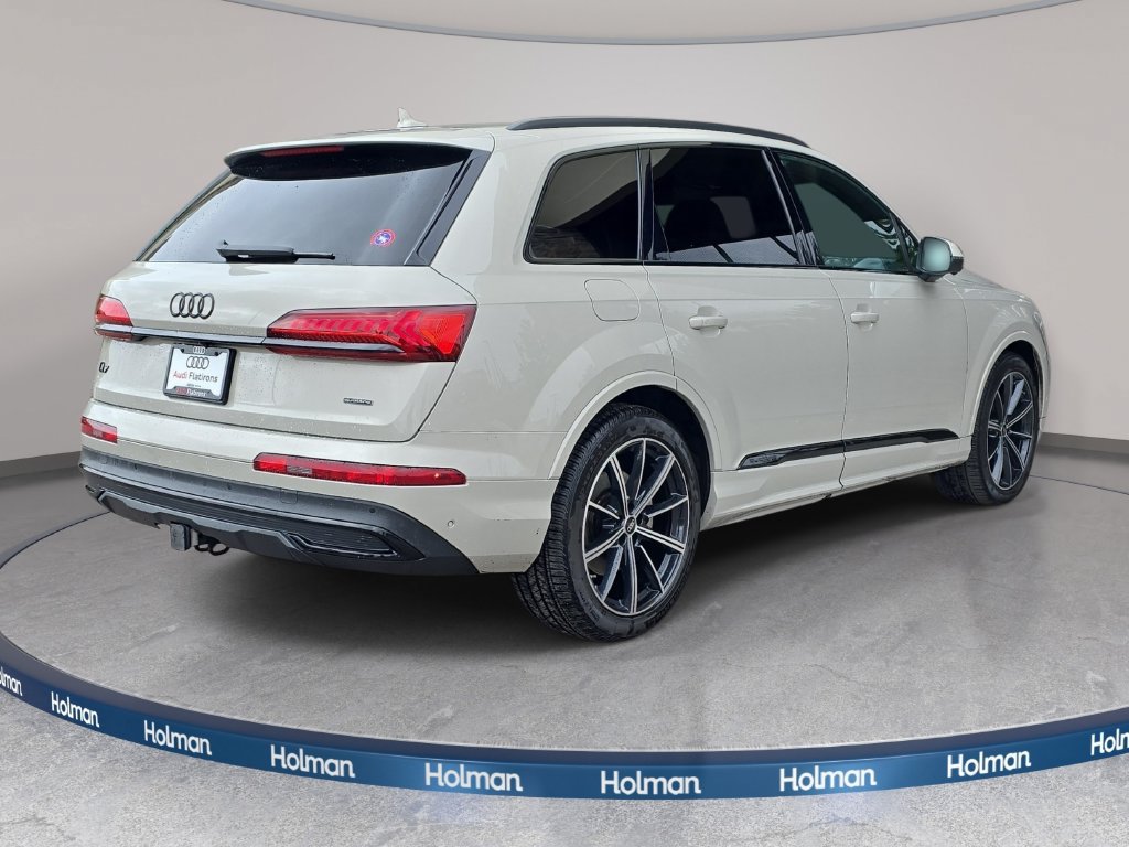 Used 2023 Audi Q7 3.0T Prestige w/ Prestige Package AWD/4WD image 6