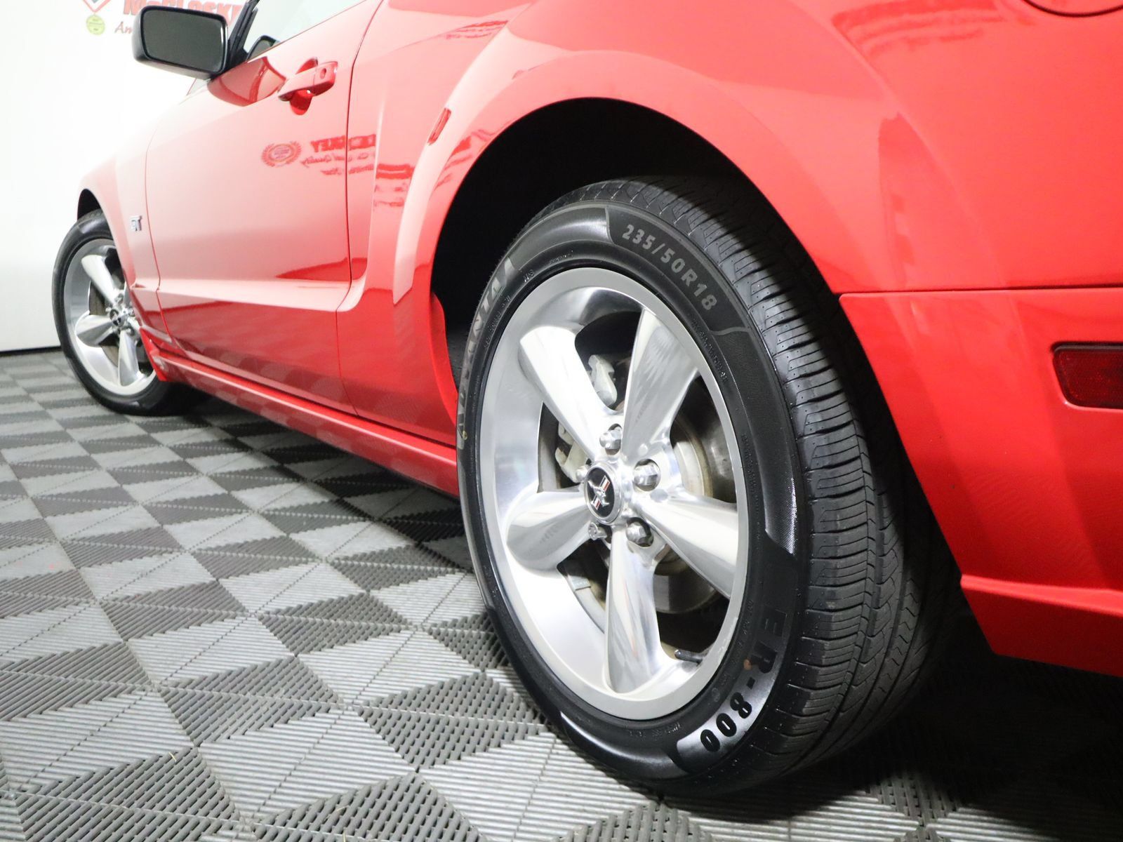 Used 2008 Ford Mustang GT RWD image 19