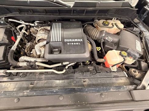 Used 2021 Chevrolet Silverado 1500 RST AWD/4WD image 48