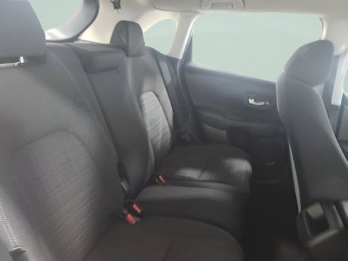 Used 2023 Honda HR-V LX image 17