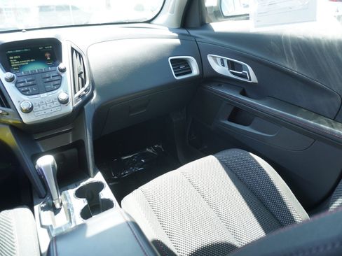 Used 2015 Chevrolet Equinox LT w/ Driver Convenience Package FWD image 16