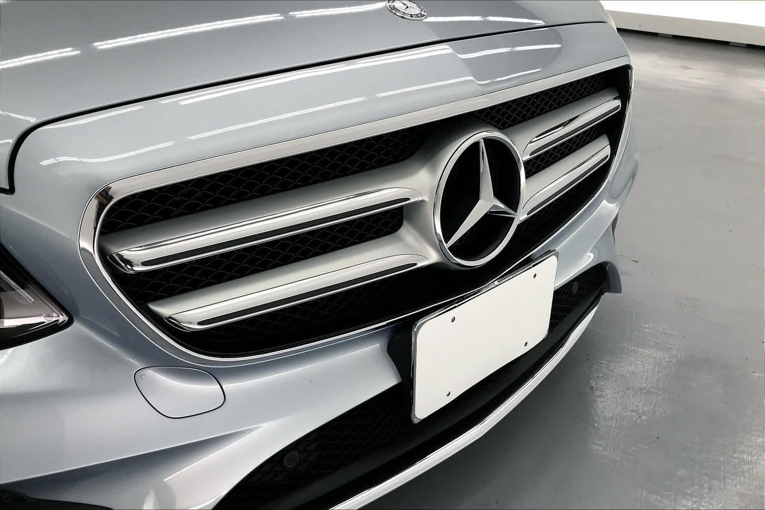 Certified 2017 Mercedes-Benz E 300 image 32