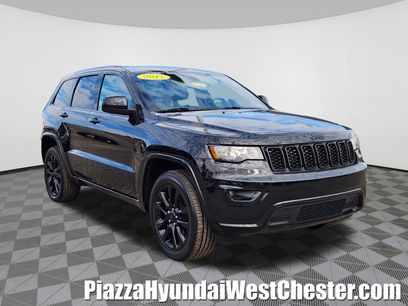 Used 2017 Jeep Grand Cherokee Altitude