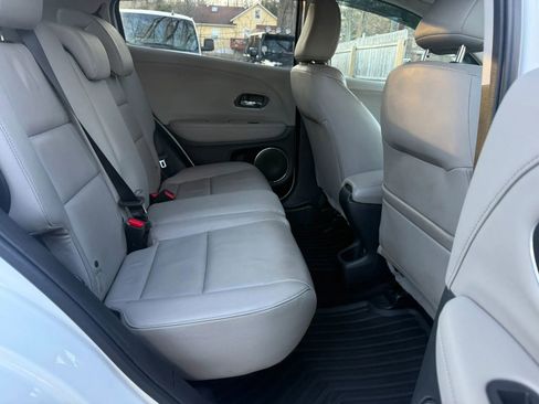 Used 2016 Honda HR-V EX-L image 11