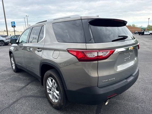 Used 2018 Chevrolet Traverse LT FWD image 5