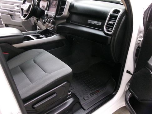 Used 2020 RAM 1500 Big Horn AWD/4WD image 32