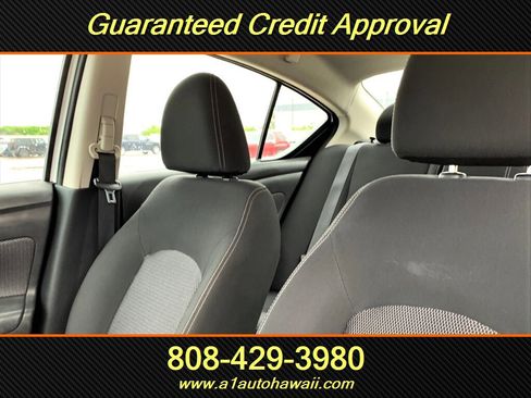 Used 2017 Nissan Versa SV FWD image 10