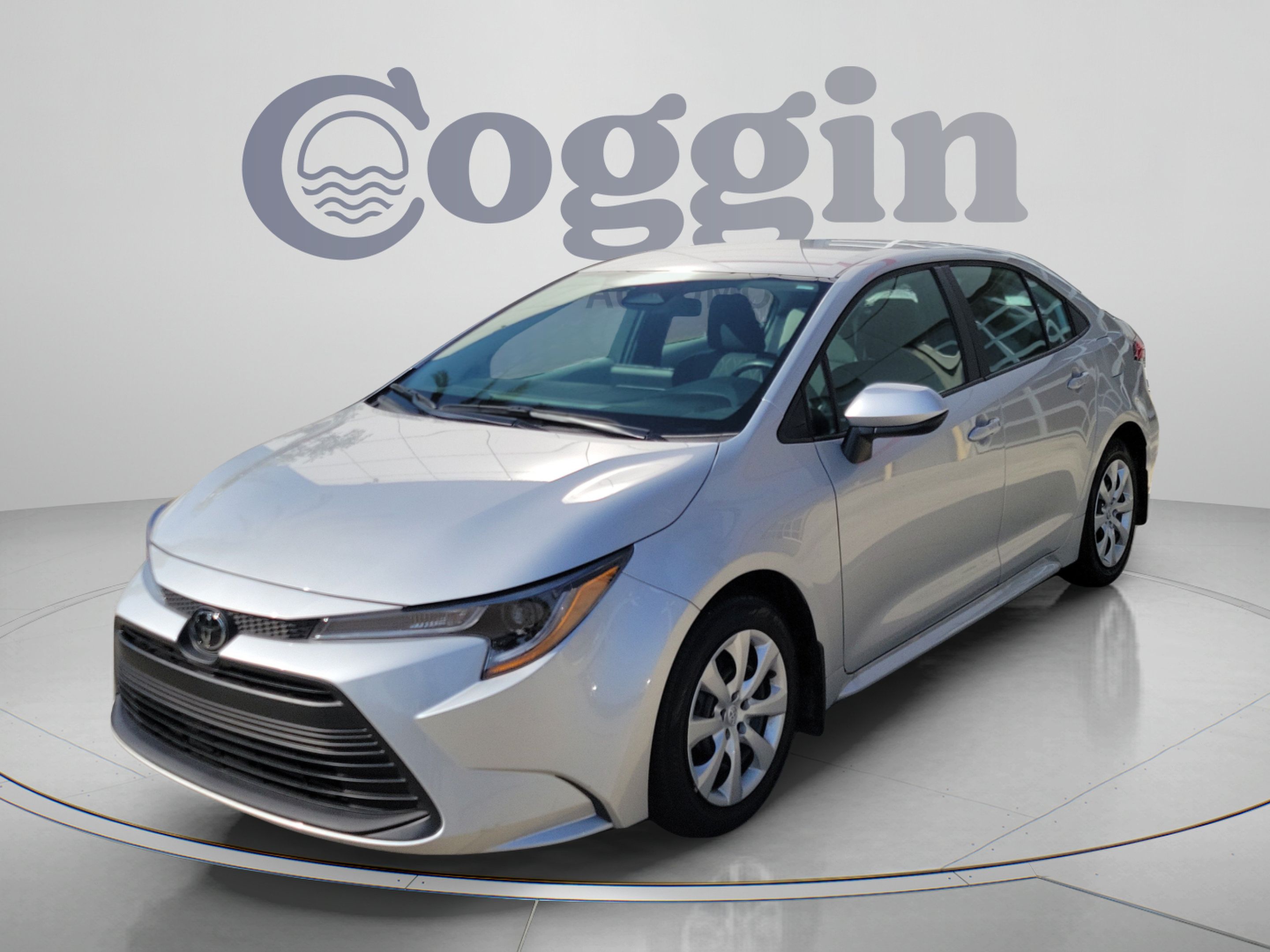 Used 2026 Toyota Corolla LE FWD image 1