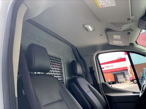 Used 2020 Ford Transit 150 Low Roof RWD image 29