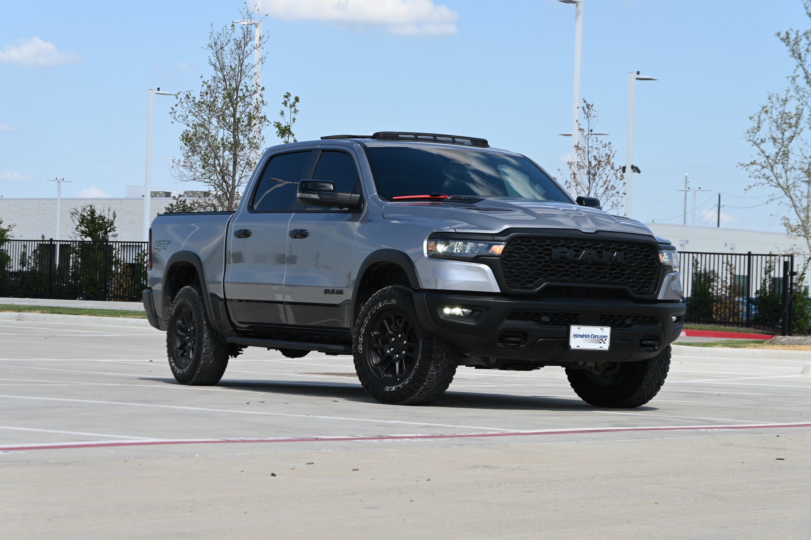 Used 2025 RAM 1500 Rebel w/ G/T Package AWD/4WD image 2