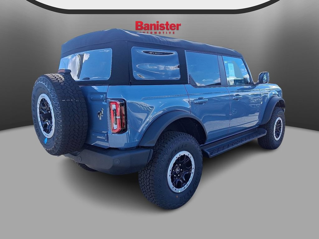 Used 2025 Ford Bronco Outer Banks w/ Sasquatch Package AWD/4WD image 3