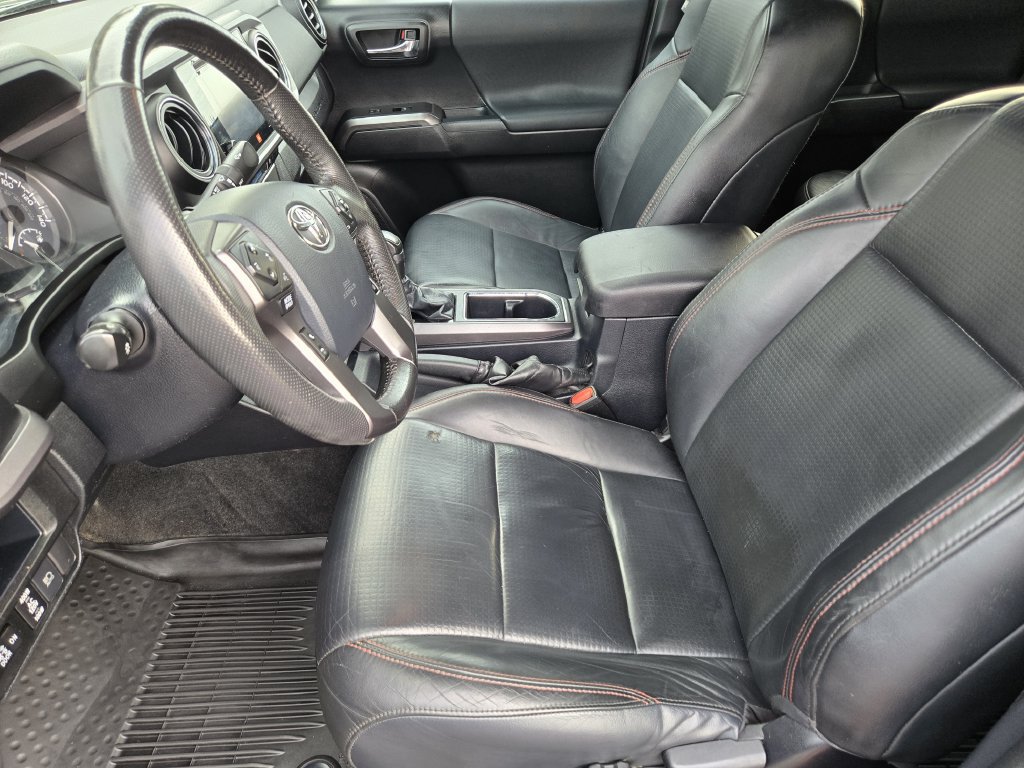Used 2019 Toyota Tacoma TRD Pro AWD/4WD image 8