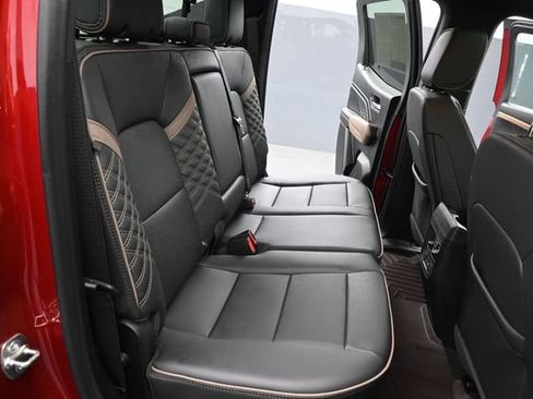 Used 2026 GMC Canyon Denali AWD/4WD image 14