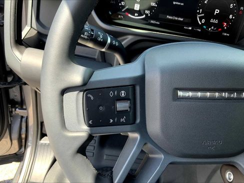 Used 2024 Land Rover Defender 110 X image 23