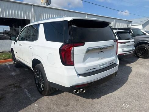 Used 2023 GMC Yukon Denali RWD image 7