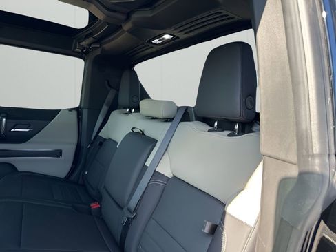 New 2026 GMC Hummer EV 4x4 Crew Cab image 19