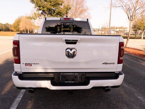 Used 2021 RAM 1500 Limited w/ Body Color Bumper Group image 4