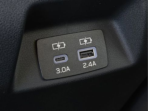 New 2026 Subaru Crosstrek 2.0i Premium AWD/4WD image 11