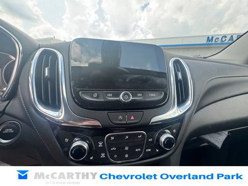 Used 2024 Chevrolet Equinox Premier AWD/4WD image 15