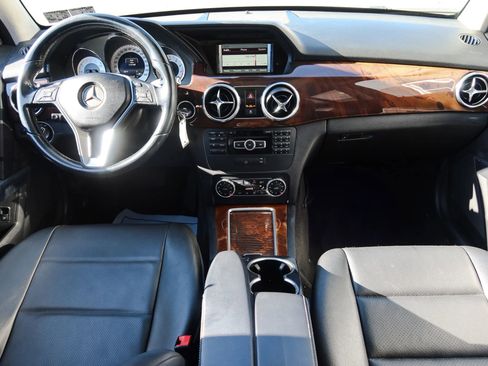 Used 2015 Mercedes-Benz GLK 350 4MATIC w/ Premium 1 Package image 13