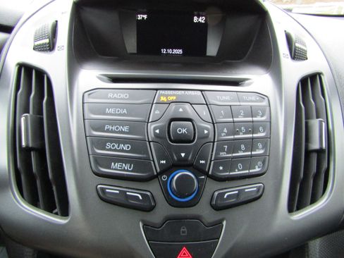 Used 2018 Ford Transit Connect XL image 32