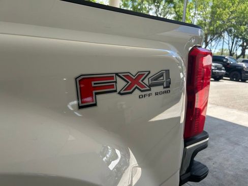 Used 2025 Ford F350 XLT w/ FX4 Off-Road Package AWD/4WD image 17