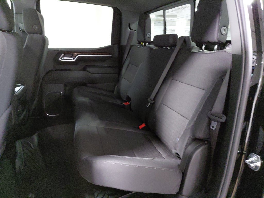New 2026 Chevrolet Silverado 1500 RST AWD/4WD image 18