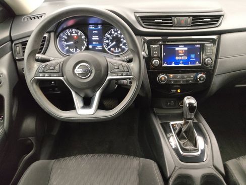 Used 2018 Nissan Rogue S FWD image 22