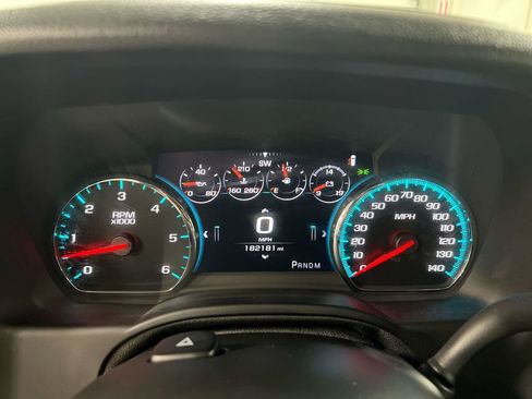 Used 2016 Chevrolet Suburban LTZ AWD/4WD image 12
