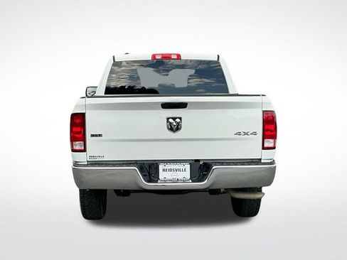 Used 2021 RAM 1500 Classic SLT AWD/4WD image 5