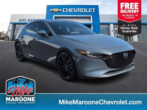 Used 2019 MAZDA MAZDA3 Hatchback w/ Premium Package image 1