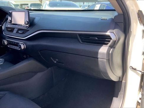 Used 2021 Nissan Altima 2.5 S image 19