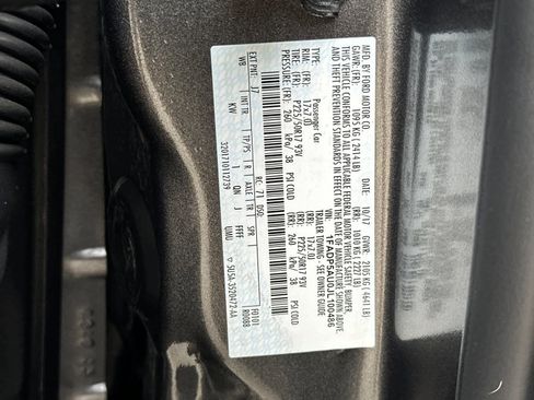 Used 2018 Ford C-MAX SE image 29