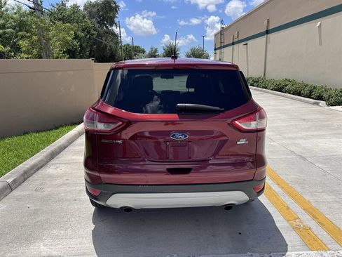 Used 2016 Ford Escape SE AWD/4WD image 6