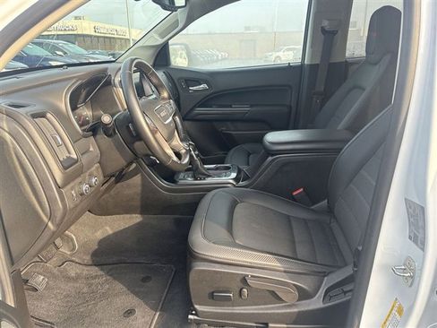 Used 2022 GMC Canyon AT4 w/ Trailering Package image 17