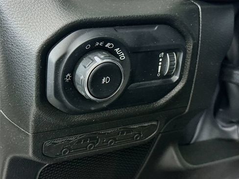 Used 2024 Jeep Wrangler Sport AWD/4WD image 17