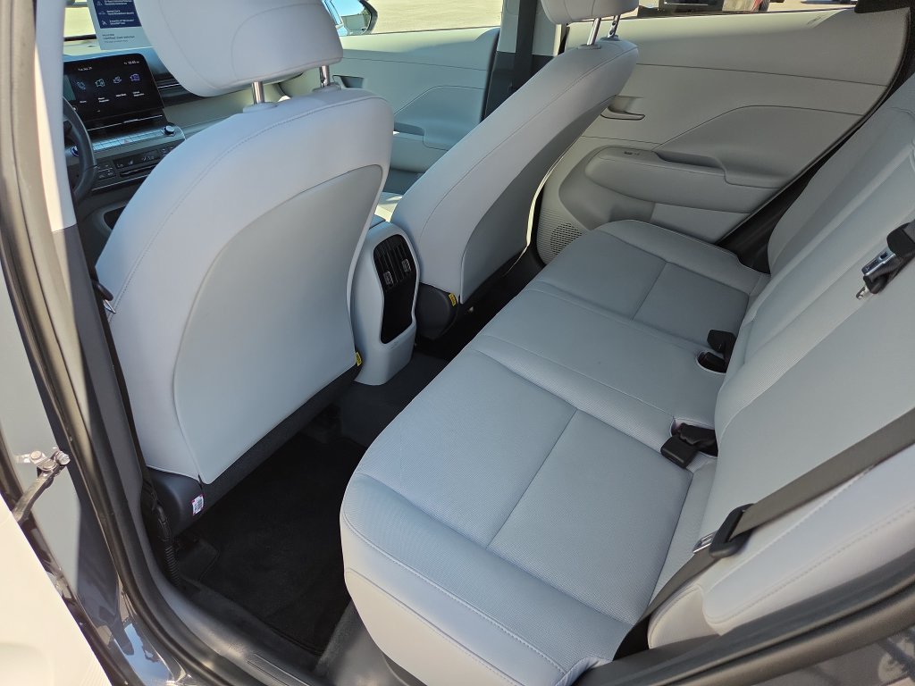 Certified 2024 Hyundai Kona SEL FWD image 28