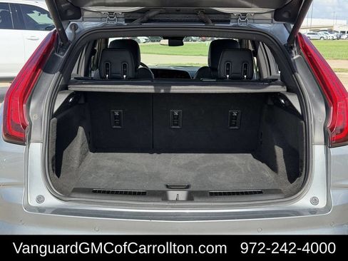 Used 2025 Cadillac XT4 Premium Luxury FWD image 38
